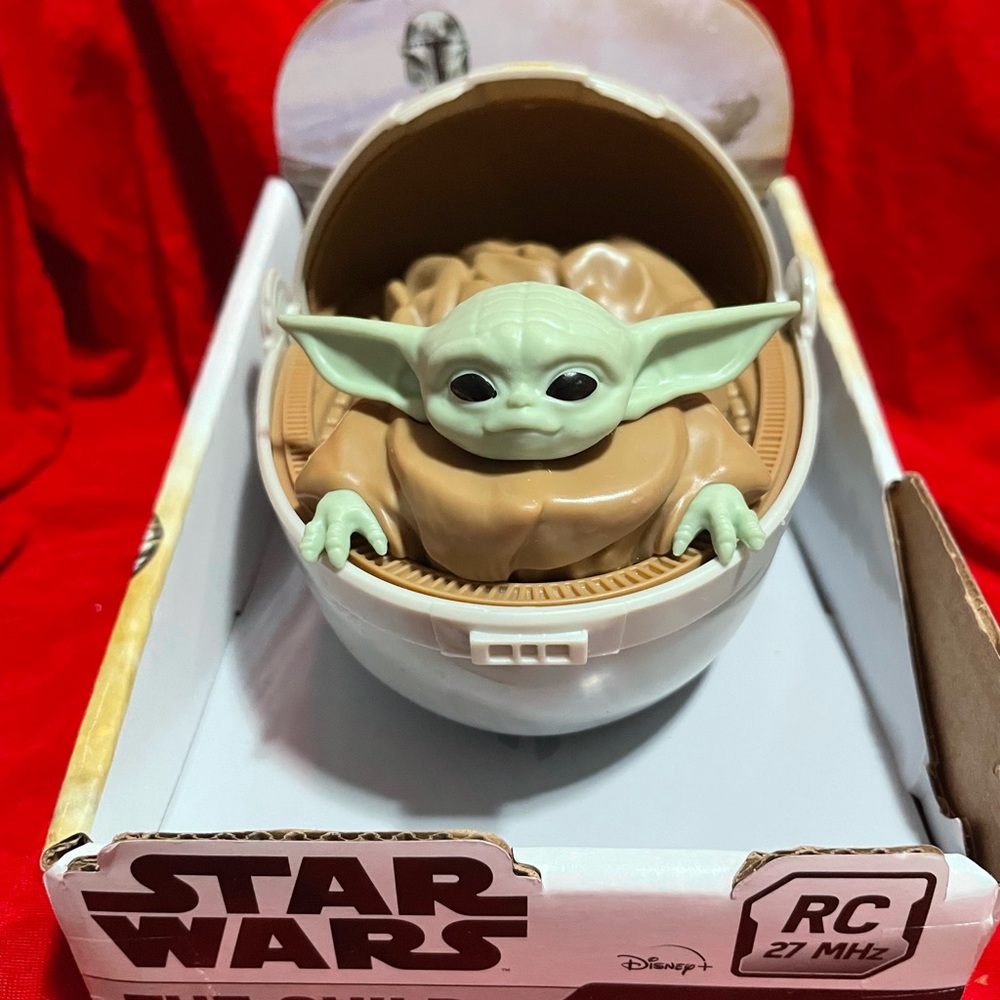 Star Wars The MANDALORIAN The Child Remote Control